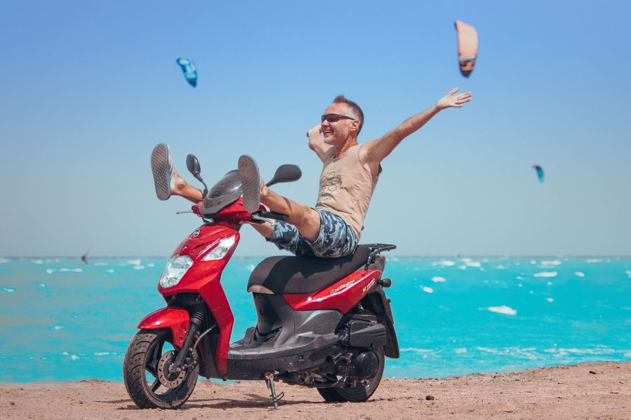 PlayKite beach station
